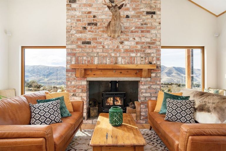 Photo of property in 12 Miharo Lane, Queensberry, Cromwell, 9383