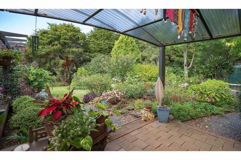 Photo of property in 2418c State Highway 10, Waipapa, Kerikeri, 0295