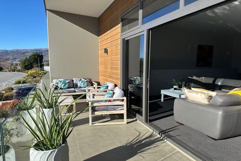 Photo of property in 7 Silverstone Drive, Cromwell, 9384