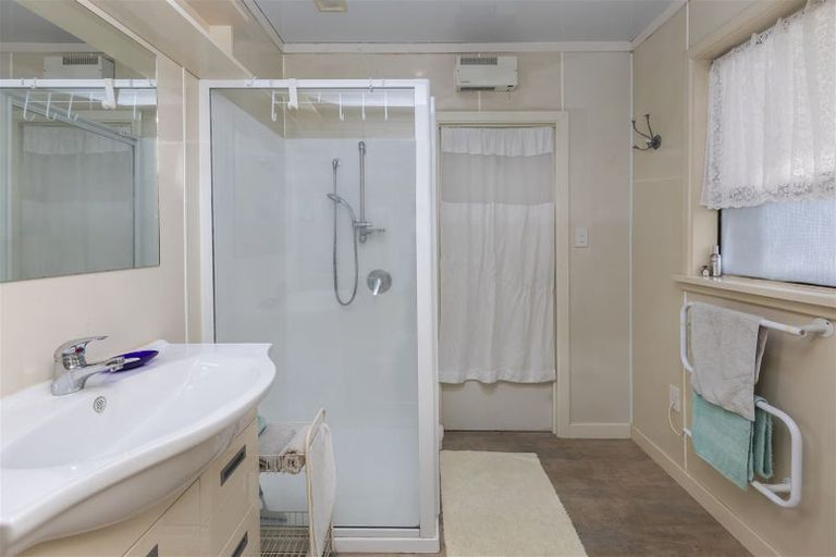 Photo of property in 30 Flinders Road, Heathcote Valley, Christchurch, 8022