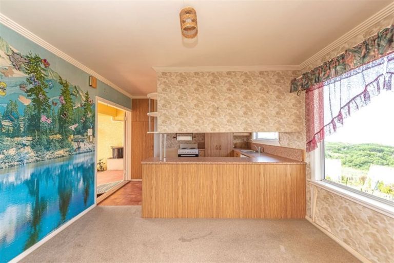 Photo of property in 93 Karaka Street, Castlecliff, Whanganui, 4501