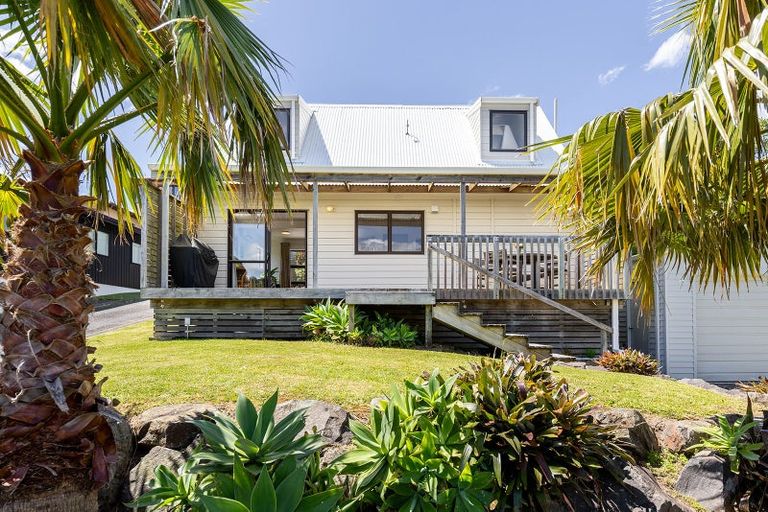 Photo of property in 126a Ocean Beach Road, Tairua, 3508