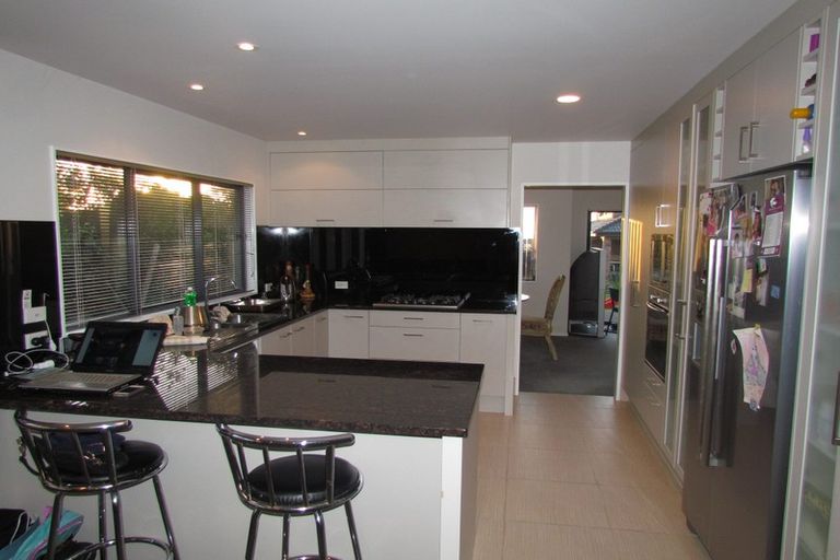 Photo of property in 133a Redoubt Road, Goodwood Heights, Auckland, 2105