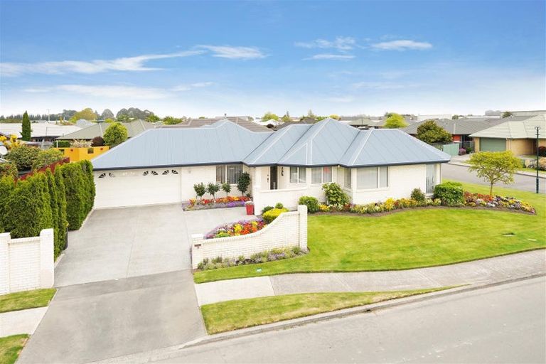 Photo of property in 10 Courtenay Drive, Kaiapoi, 7630