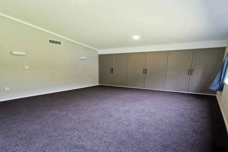 Photo of property in 89 Avonhead Road, Avonhead, Christchurch, 8042