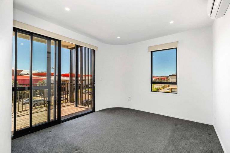 Photo of property in 205/1 Sidney Wallingford Way, Hobsonville, Auckland, 0616