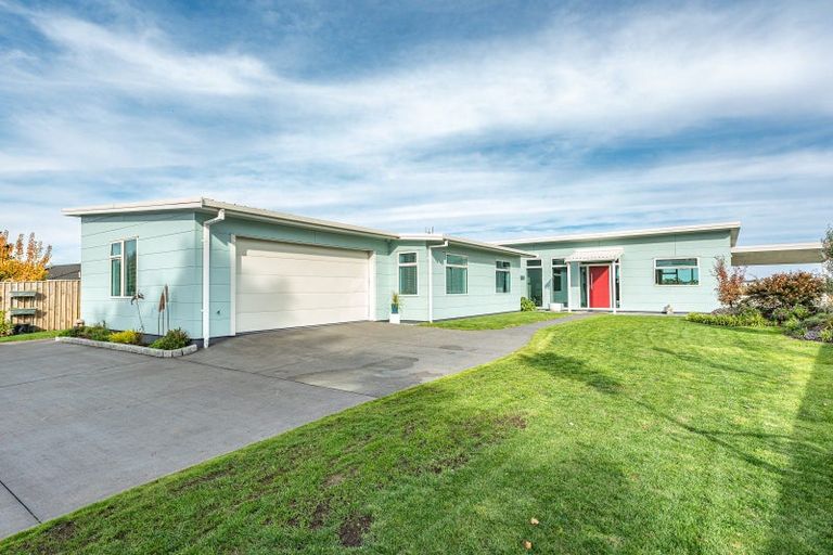 Photo of property in 34a Shakespeare Road, Bastia Hill, Whanganui, 4500