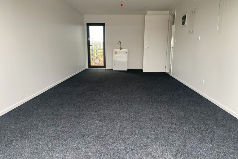 Photo of property in 12 Nepia Lane, Rolleston, 7615