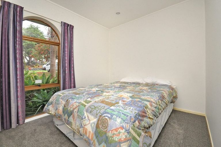 Photo of property in 3 Kegworth Place, Browns Bay, Auckland, 0630