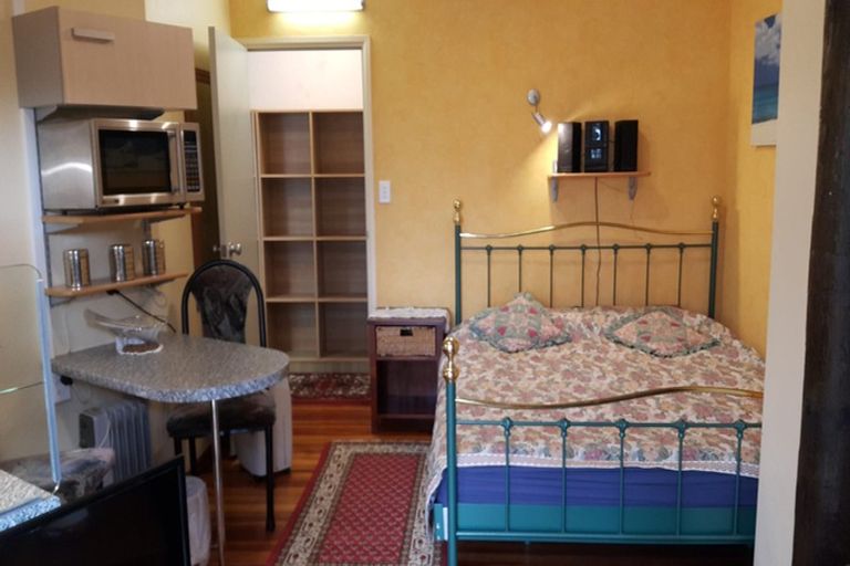 Photo of property in 274 Cambridge Road, Bethlehem, Tauranga, 3110