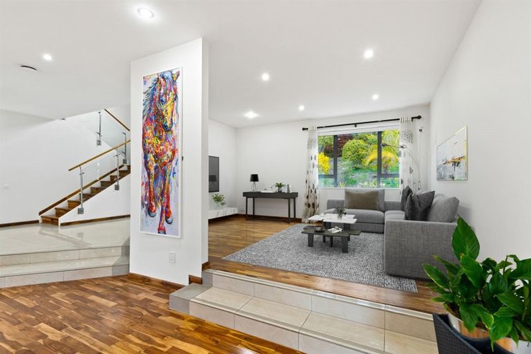 Photo of property in 16 Hobson Heights Road, Lucas Heights, Auckland, 0632