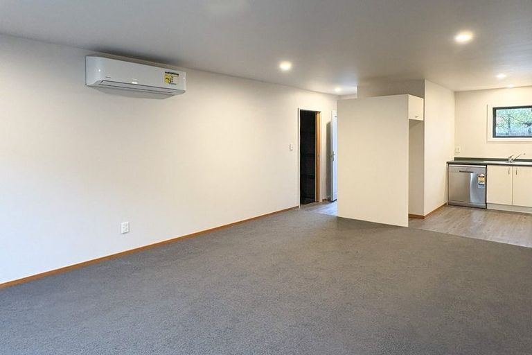 Photo of property in 1/25 Grove Road, Addington, Christchurch, 8024