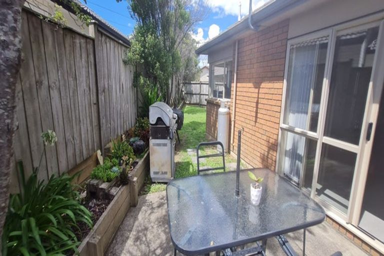 Photo of property in 38 Carrick Glen Avenue, Flat Bush, Auckland, 2019