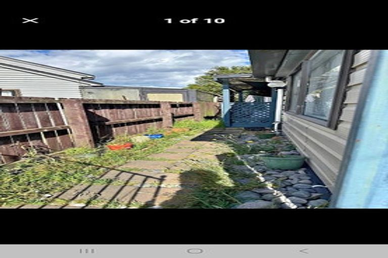 Photo of property in 2/9 Gregory Avenue, Islington, Christchurch, 8042