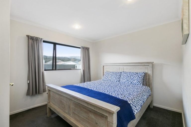 Photo of property in 13 Woodland Grove, Wainuiomata, Lower Hutt, 5014