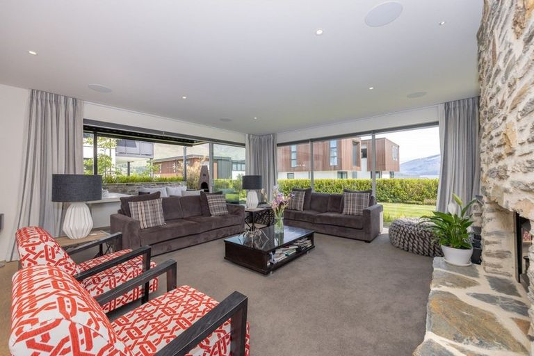 Photo of property in 12 Primary Lane, Wanaka, 9305
