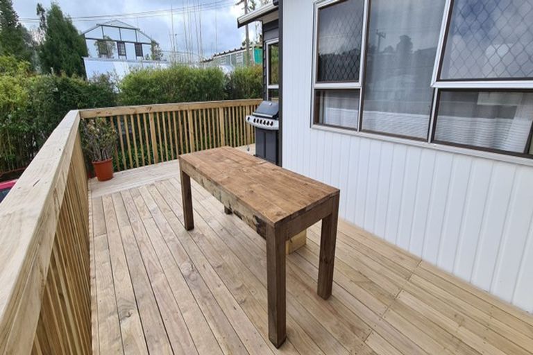 Photo of property in 28 Bickerstaffe Road, Maungaturoto, 0520