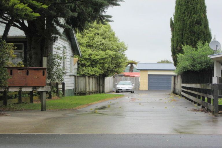 Photo of property in 447 Great South Road, Opaheke, Papakura, 2113