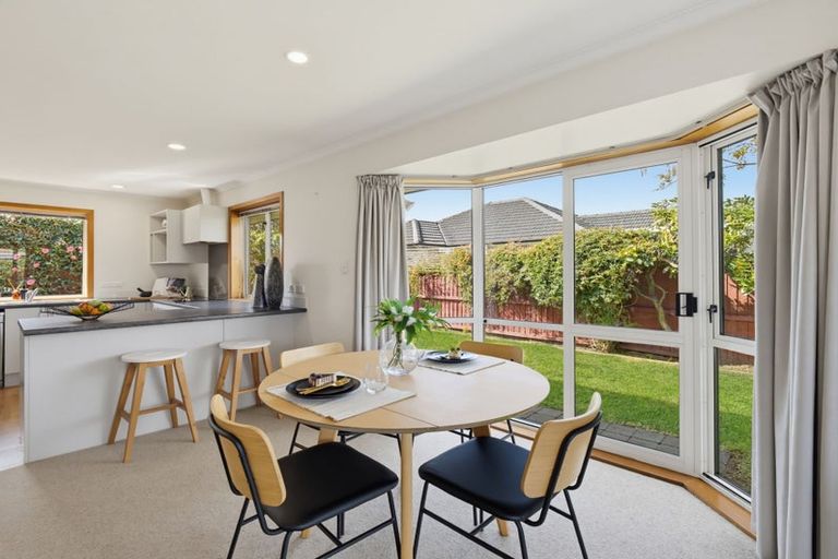 Photo of property in 36 Palmside Street, Somerfield, Christchurch, 8024
