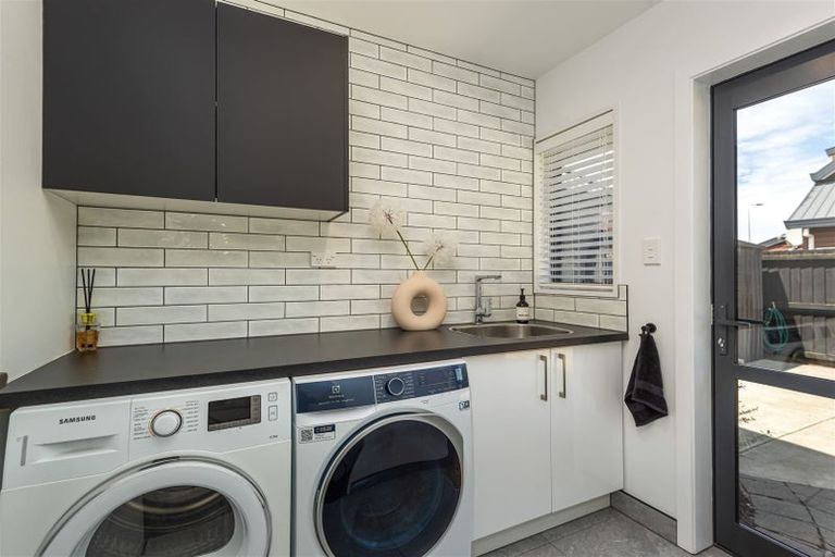 Photo of property in 5 Chilwell Place, Halswell, Christchurch, 8025