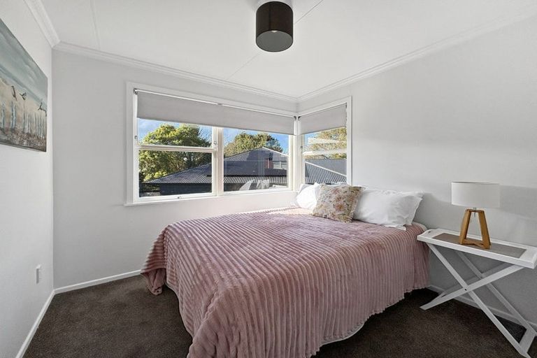 Photo of property in 10 Fuchsia Avenue, Pukete, Hamilton, 3200