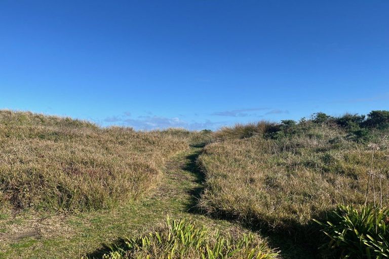 Photo of property in 83 Rua Avenue, Waitarere Beach, Levin, 5510