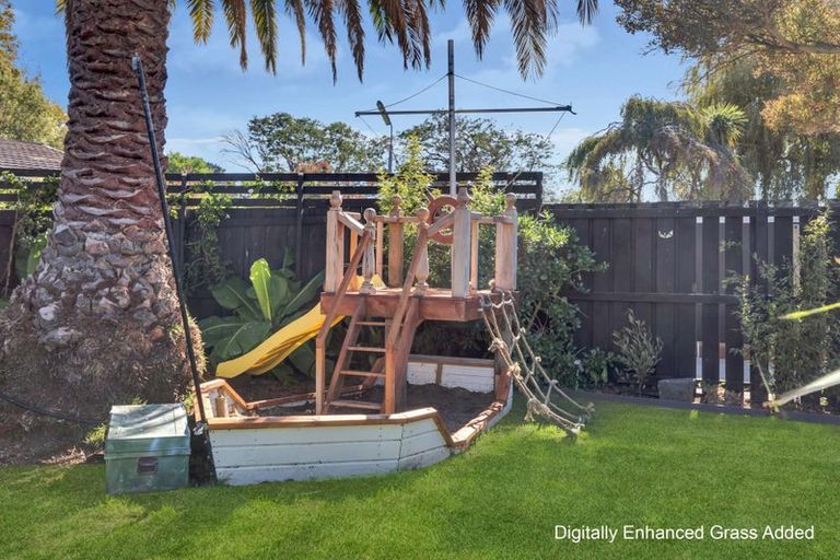 Photo of property in 58a Cottonwood Street, Parklands, Christchurch, 8083