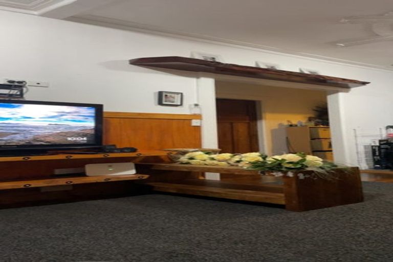 Photo of property in 134 Seaview Road, Westown, New Plymouth, 4310