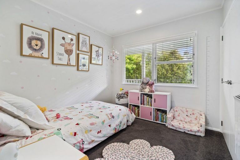 Photo of property in 3 Philip Place, Hillcrest, Auckland, 0627