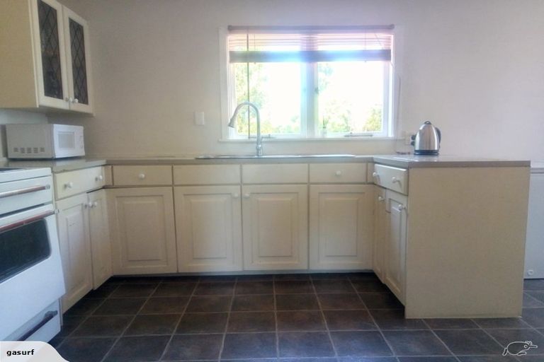 Photo of property in 13 Settlement Road, Kaiwaka, 0573