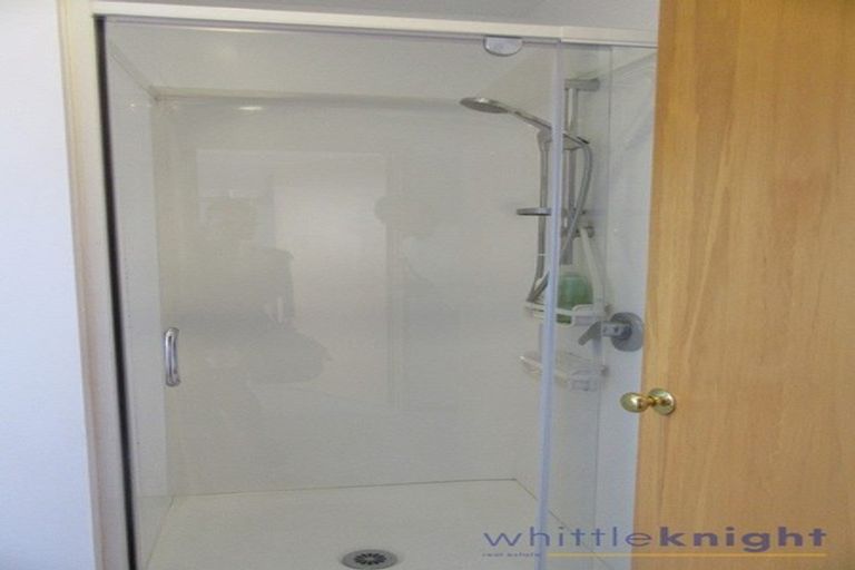 Photo of property in 96 Rattray Street, Riccarton, Christchurch, 8041