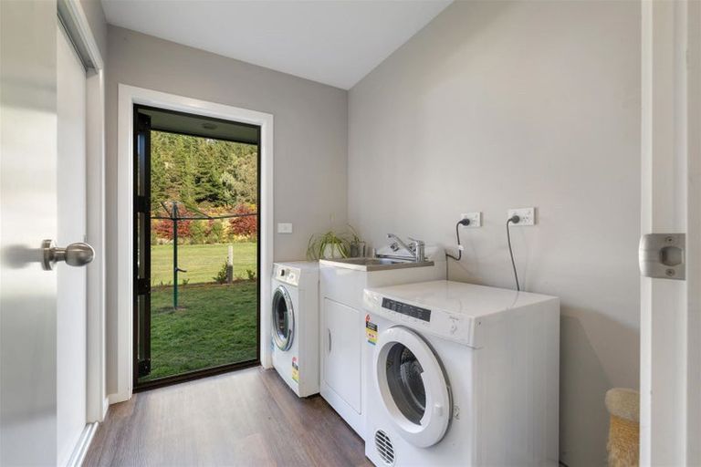 Photo of property in 9 Pisa Road, Luggate, Cromwell, 9383