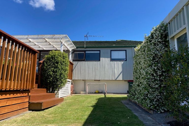Photo of property in 6 Willoughby Avenue, Howick, Auckland, 2014