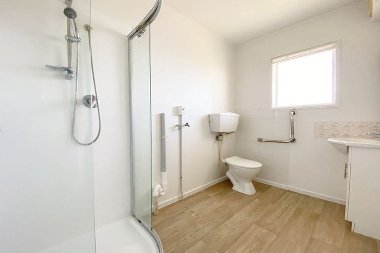 Photo of property in 8/6 Eden View Road, Sandringham, Auckland, 1025