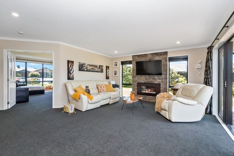 Photo of property in 12 Beaumont Drive, Rolleston, 7614