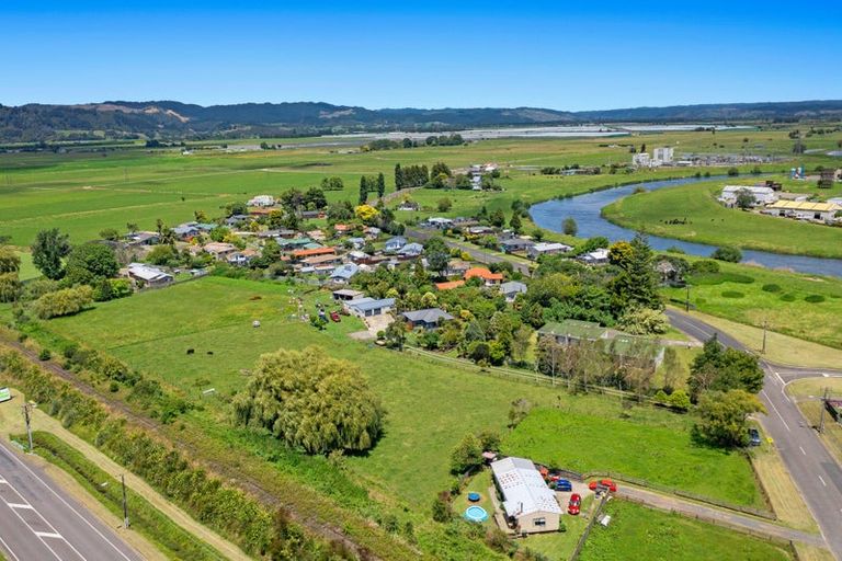 Photo of property in 4 Hydro Road, Edgecumbe, 3120