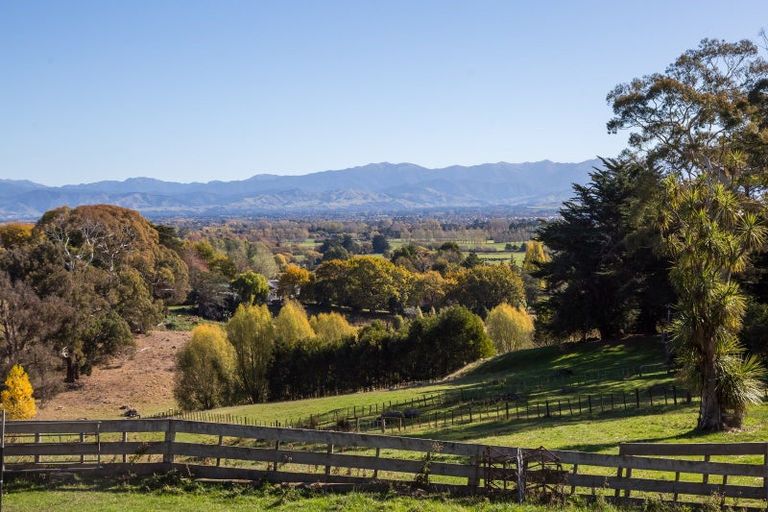 Photo of property in 252 Masterton Stronvar Road, Te Ore Ore, Masterton, 5890