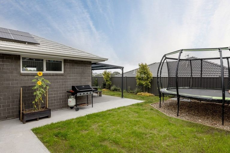 Photo of property in 20 Watene Way, Welcome Bay, Tauranga, 3112