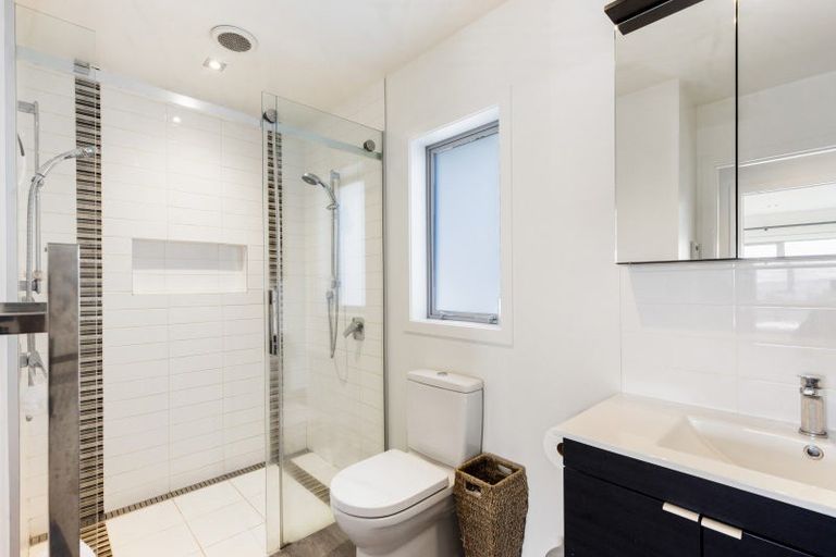 Photo of property in 28 Ernest Kemp Rise, Wharewaka, Taupo, 3330