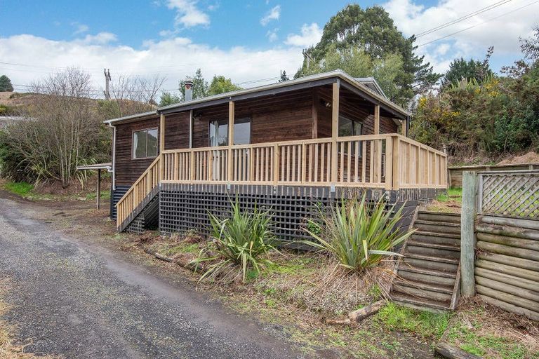 Photo of property in 3 Roy Crescent, Concord, Dunedin, 9018