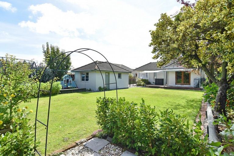 Photo of property in 5 Ethne Street, Mairehau, Christchurch, 8013