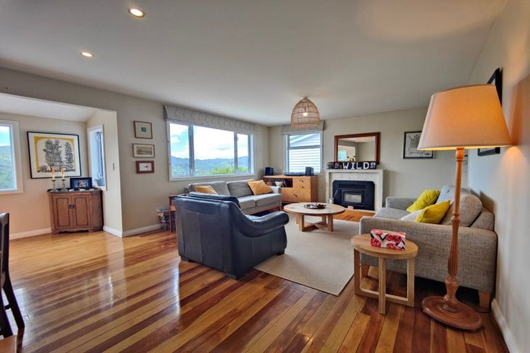 Photo of property in 22 Huntingdon Street, Northland, Wellington, 6012