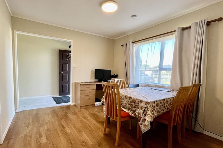 Photo of property in 2/328 Bucklands Beach Road, Bucklands Beach, Auckland, 2012