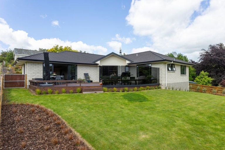Photo of property in 15b Edward Street, Dannevirke, 4930