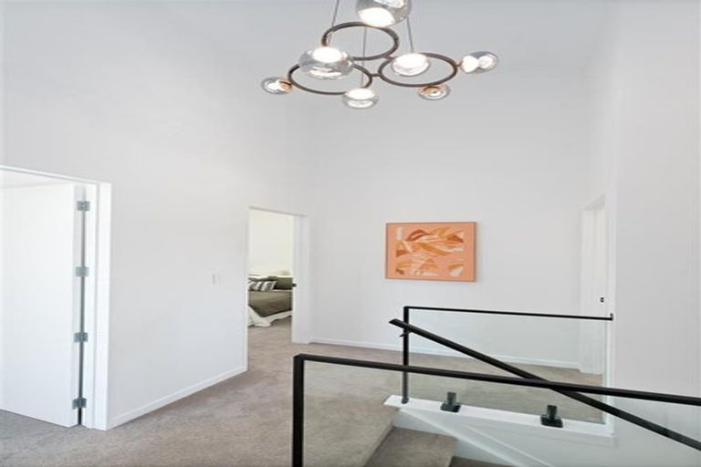 Photo of property in 67 Maungakaraka Road, Karaka, 2580