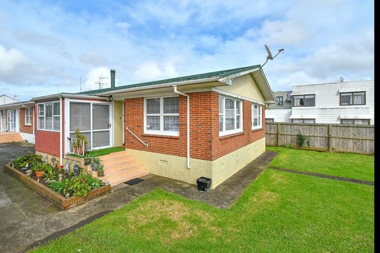 Photo of property in 4/278 Shirley Road, Papatoetoe, Auckland, 2025
