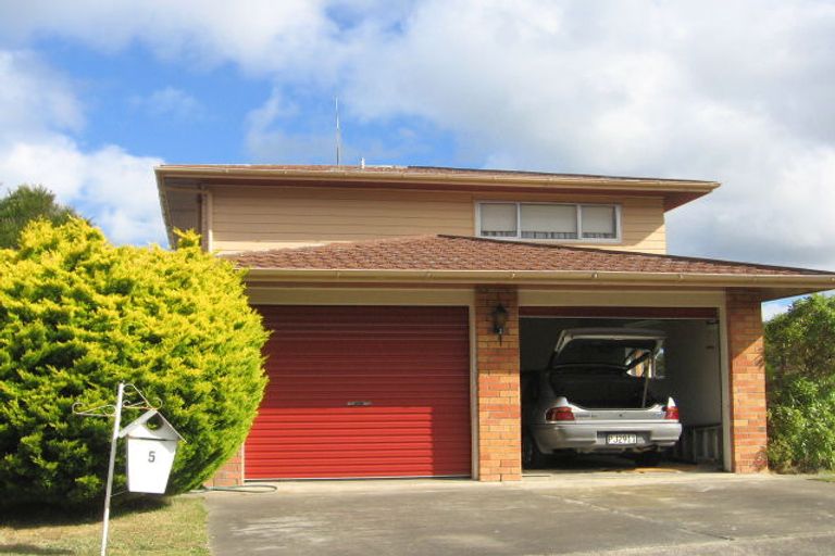 Photo of property in 5 Houston Grove, Miramar, Wellington, 6022