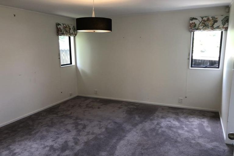 Photo of property in 18 Heath Grove, Waiwhetu, Lower Hutt, 5010