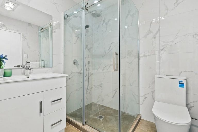 Photo of property in 13 Miles Avenue, Papatoetoe, Auckland, 2025