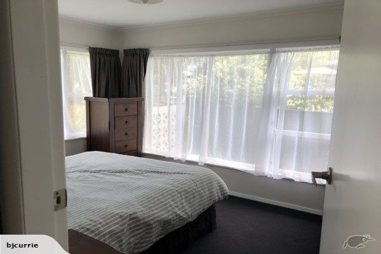 Photo of property in 16 Aspiring Avenue, Milson, Palmerston North, 4414